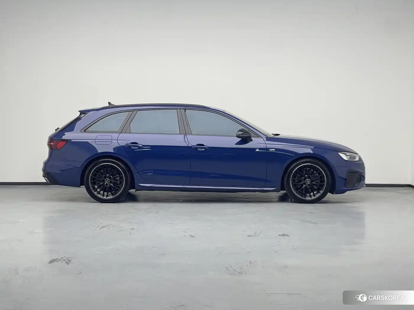 Audi A4L 2024 Синий из Китая, фото 2