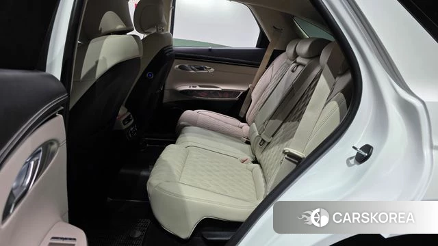 Genesis GV70 2023 Белый из Кореи, фото 2
