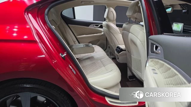 Genesis G70 2020 Красный из Кореи, фото 2