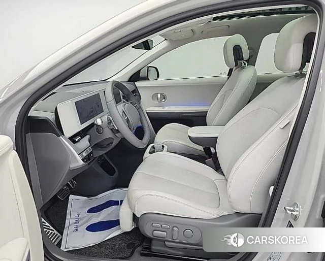 Hyundai Ionic 5 2023 Серебристо-серый из Кореи, фото 2