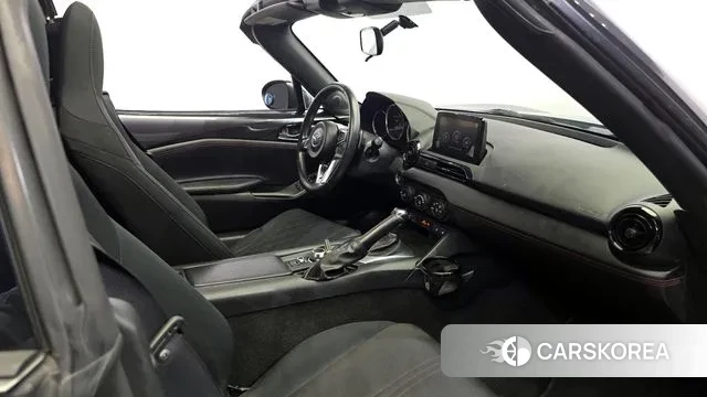 Mazda MX-5 MIATA 2019 Серый из Кореи, фото 2