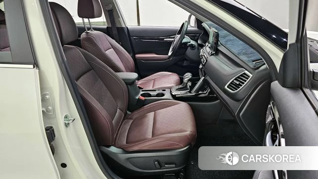 Kia Seltos 2021 Белый из Кореи, фото 2