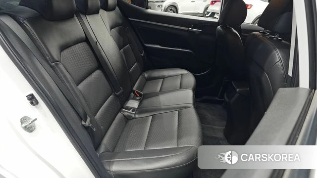 Hyundai The New Avante AD 2019 Белый из Кореи, фото 2