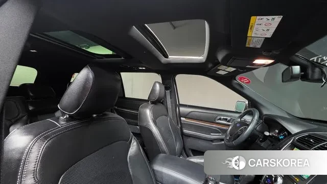 Ford Explorer 2019 Белый из Кореи, фото 2