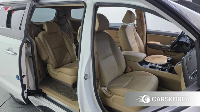 Kia The New Carnival 2019 Белый из Кореи, фото 2