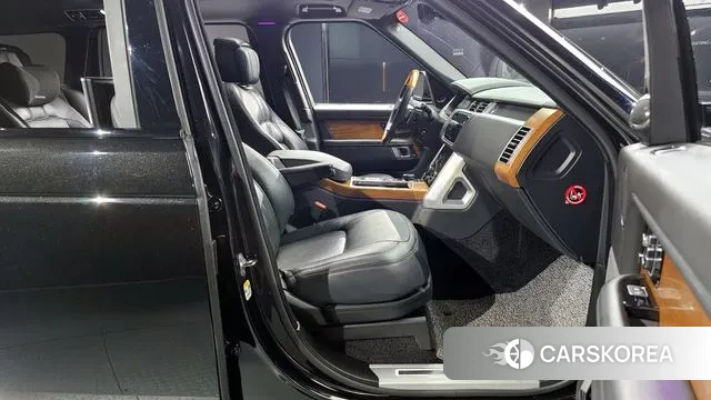 Land Rover Range Rover 4th Generation 2018 Черный из Кореи, фото 2