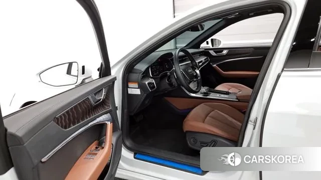 Audi A6 (C8) id 2889891 из Кореи 2