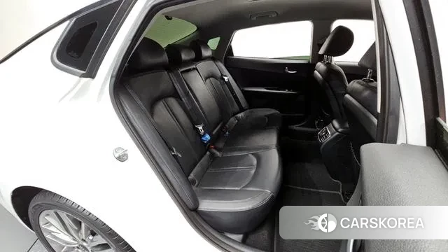 Kia The New K5 2nd generation 2018 Белый из Кореи, фото 2