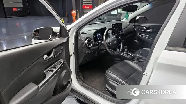 Hyundai The New Kona 2022 Белый из Кореи, фото 2