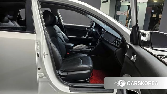 Kia K5 second generation 2018 Белый из Кореи, фото 2