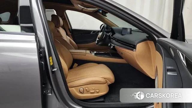 Genesis G80 (RG3) 2021 Серебристо-серый из Кореи, фото 2