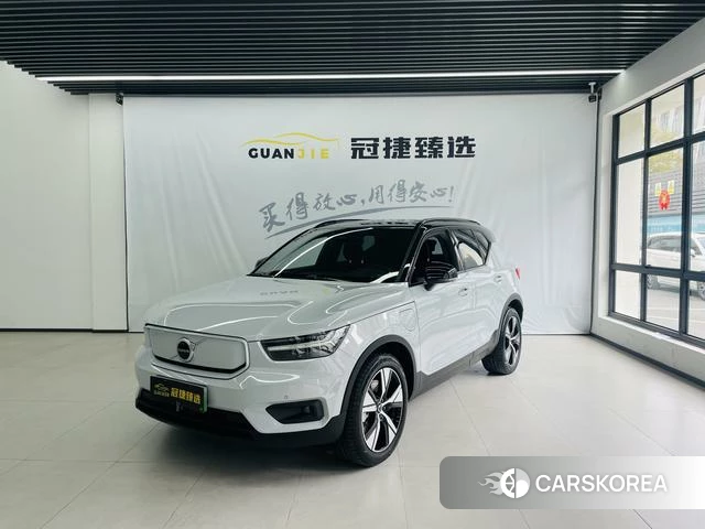 Volvo XC40 EV 2022 Белый из Китая, фото 2