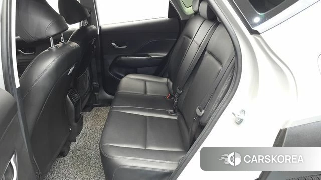 Hyundai Kona Hybrid (SX2) 2024 Серебряный из Кореи, фото 2