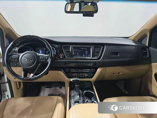 Kia The New Carnival 2019 Белый из Кореи, фото 2