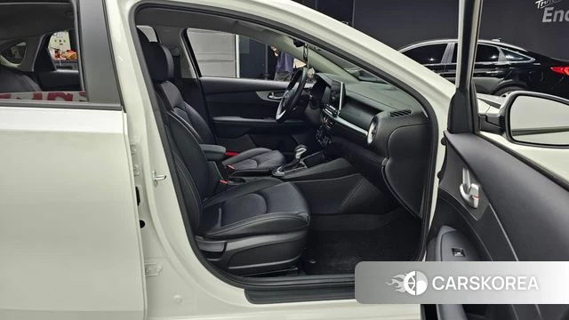 Kia Come New K3 2019 Белый из Кореи, фото 2