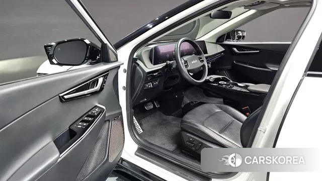 Kia EV6 2023 Белый из Кореи, фото 2