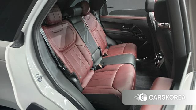 Land Rover Range Rover Sport 3rd Generation 2026 Белый из Кореи, фото 2