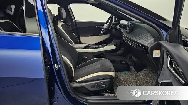 Kia EV6 2021 Синий из Кореи, фото 2