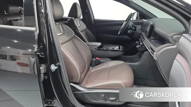 Hyundai The New Tucson (NX4) 2024 Черный из Кореи, фото 2