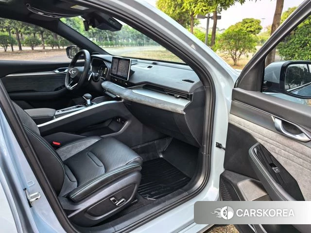 Geely Automobile Xingrui 2023 Серебристо-серый из Китая, фото 2