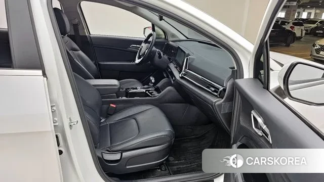 Kia Sportage 5th Generation 2022 Белый из Кореи, фото 2