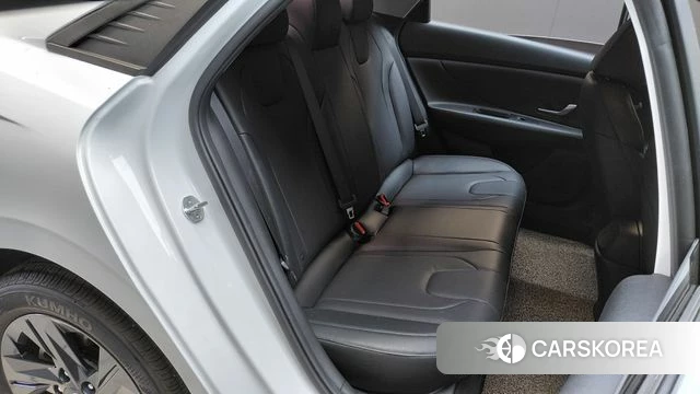 Hyundai Avante (CN7) 2022 Белый из Кореи, фото 2
