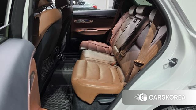 Genesis GV70 2024 Белый из Кореи, фото 2