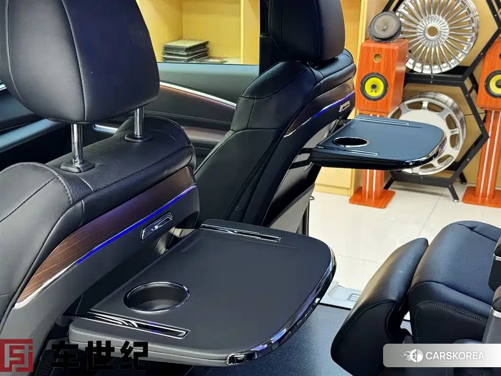 Toyota Granvia 2025 Черный из Китая, фото 2