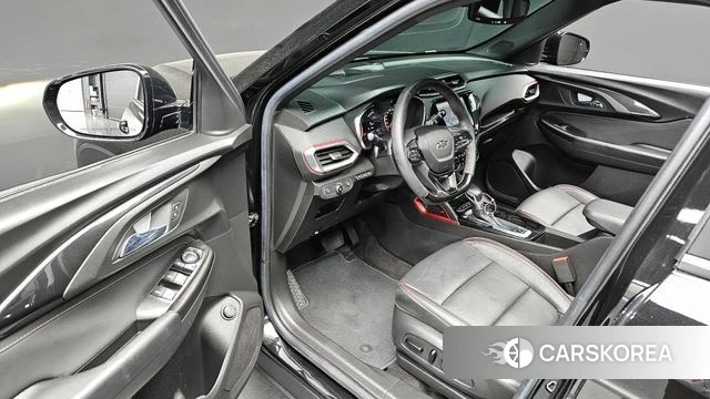 Chevrolet (GM Daewoo) Trailblazer 2021 Черный из Кореи, фото 2