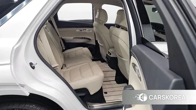 Genesis GV70 2024 Белый из Кореи, фото 2