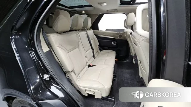 Land Rover Discovery 5 2020 Черный из Кореи, фото 2