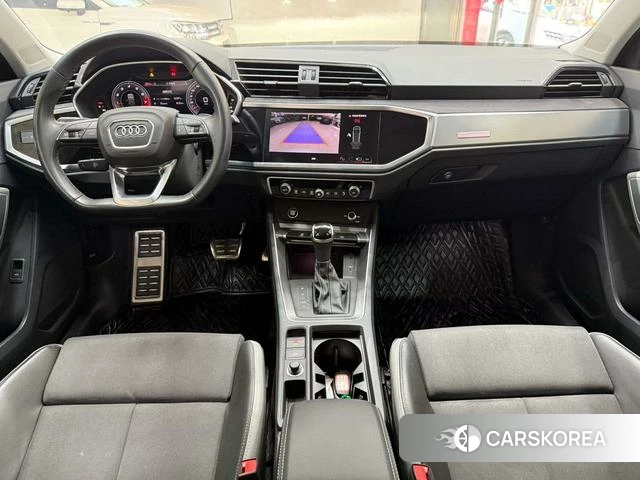 Audi Q3 2023 Белый из Китая, фото 2