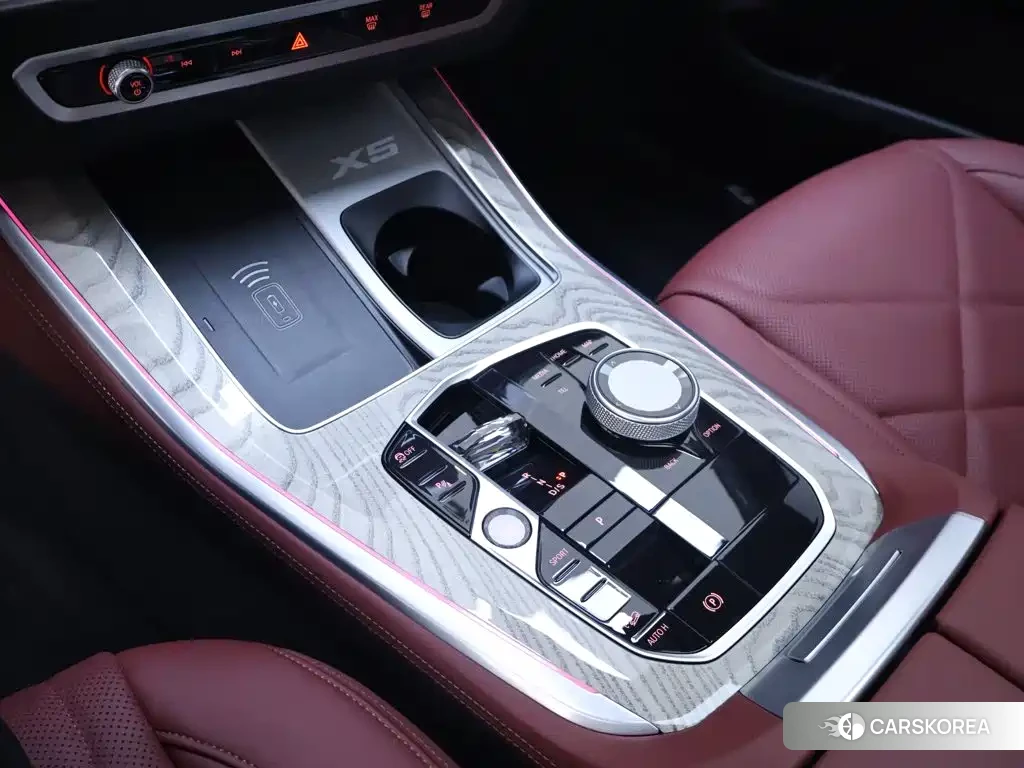 BMW X5 2026 Черный из Китая, фото 2