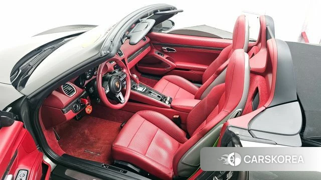 Porsche 718 Boxster 2021 Серый из Кореи, фото 2