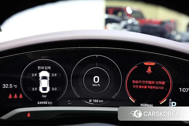 Porsche Taycan 2021 Розовый из Кореи, фото 2