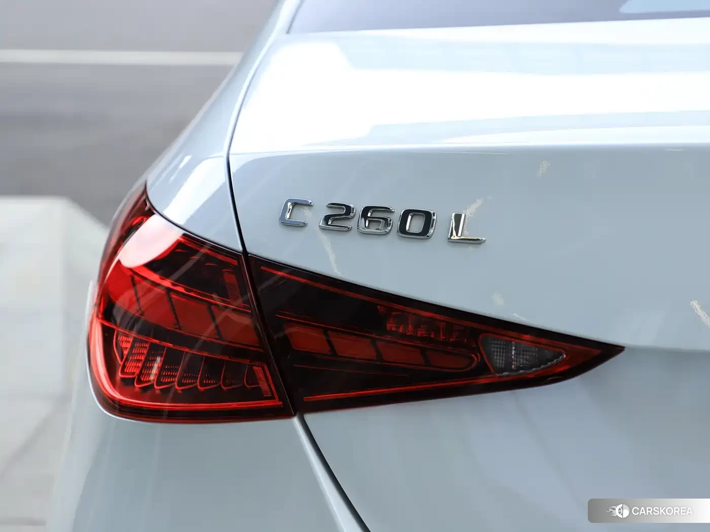 Mercedes-Benz C-class 2024 Белый из Китая, фото 2