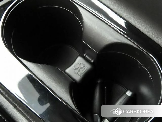Hyundai Avante Hybrid (CN7) 2021 Черный из Кореи, фото 2