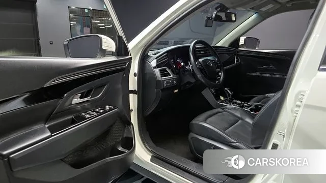 Ssangyong Beautiful Korando 2022 Белый из Кореи, фото 2