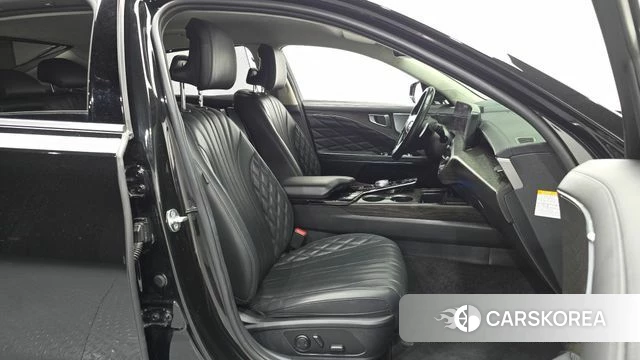 Kia K8 Hybrid 2022 Черный из Кореи, фото 2
