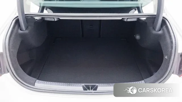 Mercedes-Benz A-Class W177 2025 Белый из Кореи, фото 2