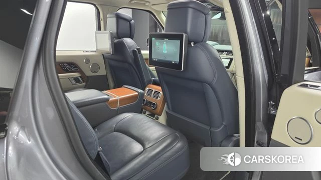 Land Rover Range Rover 4th Generation 2021 Серый из Кореи, фото 2