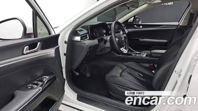 Kia K5 3rd generation 2022 Белый из Кореи, фото 2