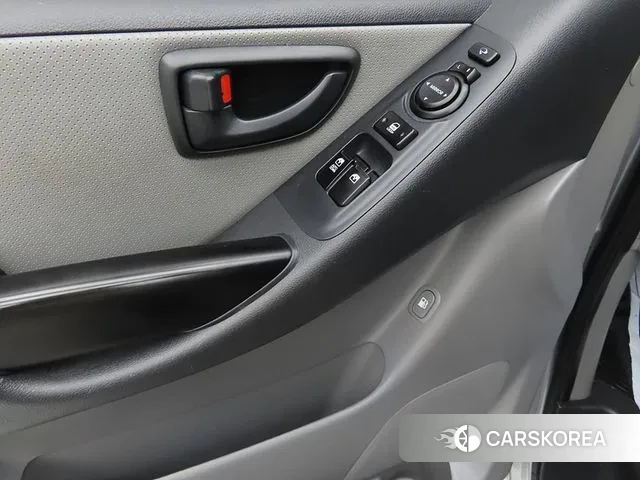 Hyundai The New Grand Starex 2021 Серебряный из Кореи, фото 2