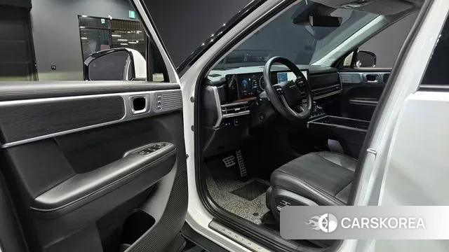 Hyundai Santa Fe (MX5) 2023 Белый из Кореи, фото 2