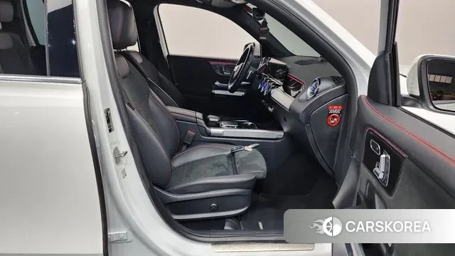 Mercedes-Benz GLB-Class X247 2023 Белый из Кореи, фото 2