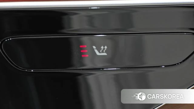 Mercedes-Benz E-Class W214 2025 Белый из Кореи, фото 2