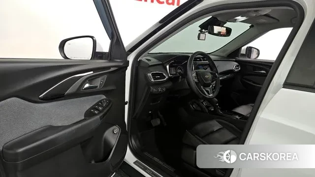 Chevrolet (GM Daewoo) Trailblazer 2021 Белый из Кореи, фото 2