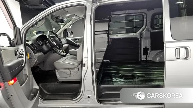 Hyundai The New Grand Starex 2020 Серебряный из Кореи, фото 2