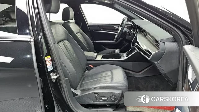Audi A6 (C8) 2020 Черный из Кореи, фото 2