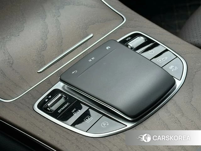 Mercedes-Benz GLC 2023 Черный из Китая, фото 2